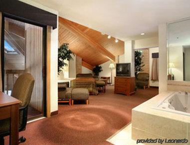 Quality Inn Rochelle Beltér fotó